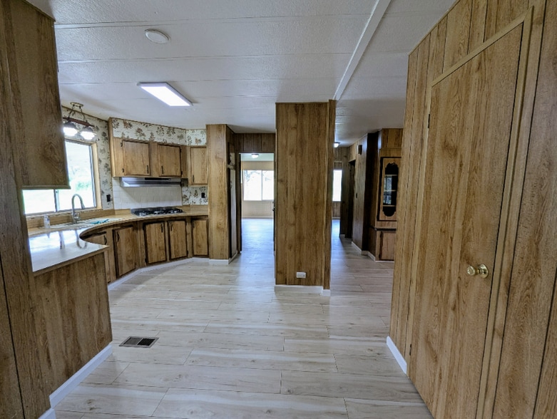 Building Photo - 38227 Squaw Valley Rd