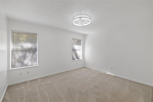 Building Photo - 2629 Alcott Ln