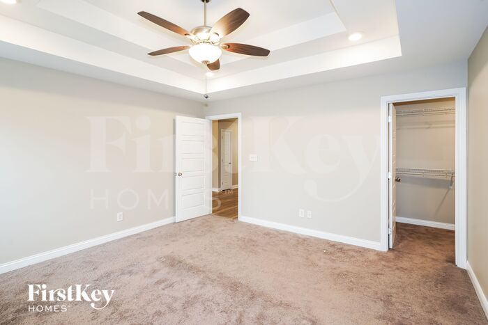 Building Photo - 1046 Whitney Dr