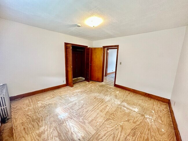 Building Photo - 30 South St