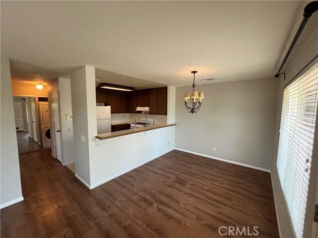 Building Photo - 22185 Rim Pointe