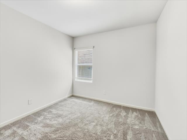 Building Photo - 1713 Escondido Dr