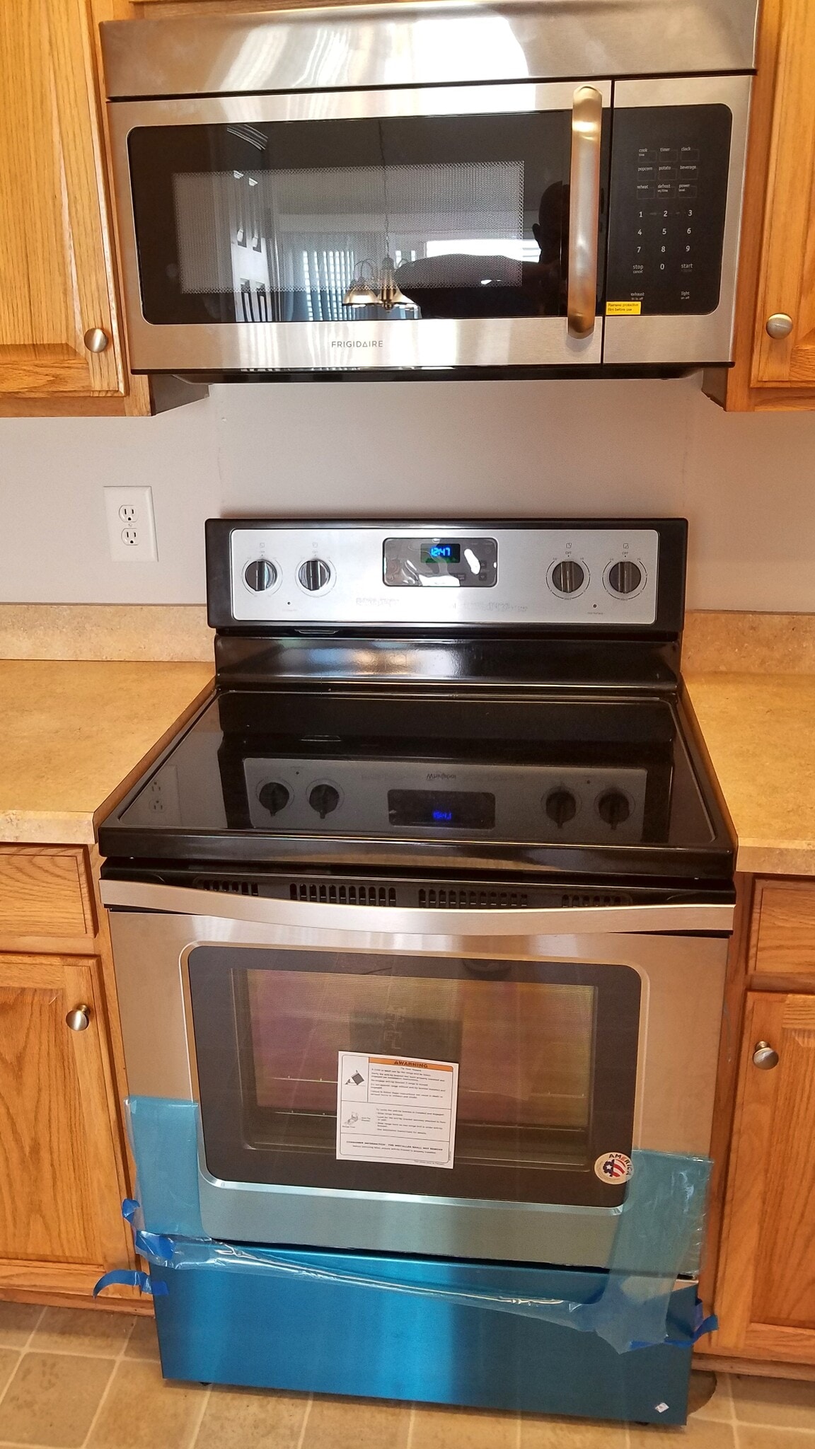 New stainless steel appliances - 1118 Constitution Park Blvd