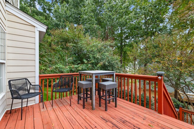 Building Photo - 2723 Sterling Park Dr