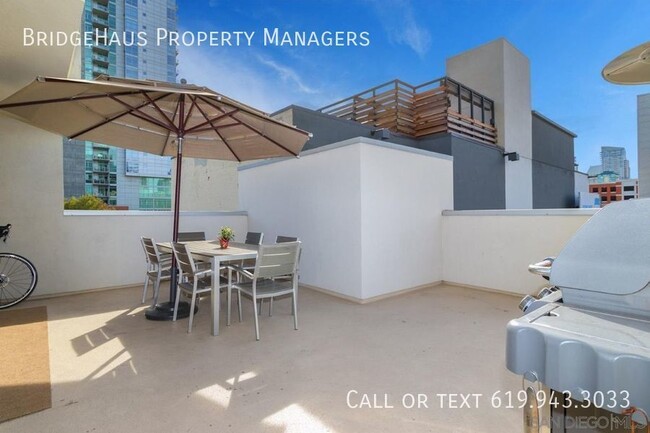 Building Photo - 875 G St