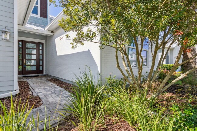 Building Photo - 84 Waterline Dr