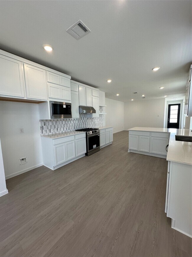 Building Photo - 6306 Orchid Bch Dr