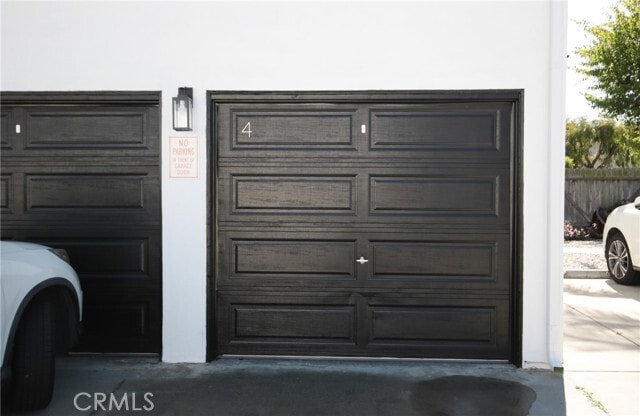 Building Photo - 16681 Sims Lane