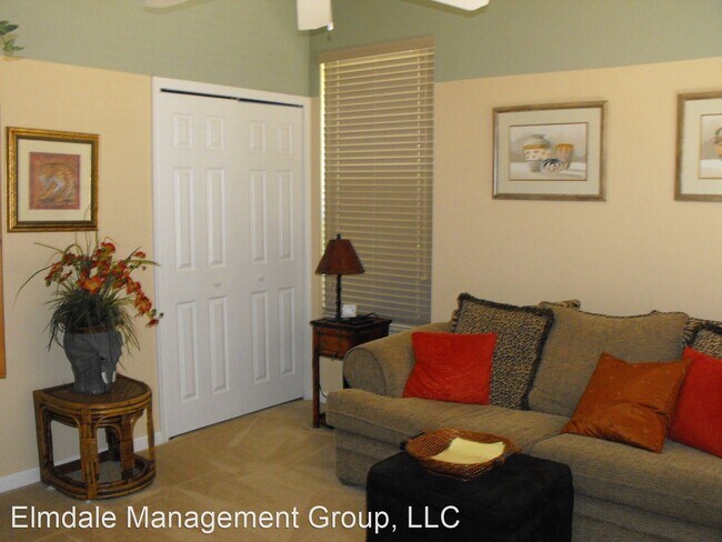 Building Photo - 2 br, 2 bath House - 2135 South Maiden Lane