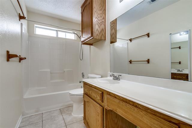 Building Photo - 8305 Camden Ct
