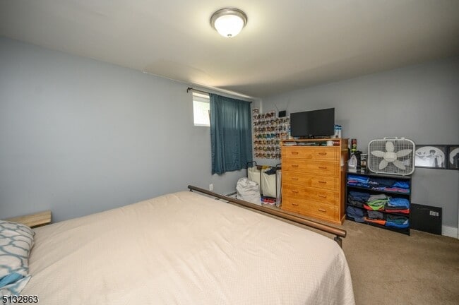 Building Photo - 82 Pacific Ave