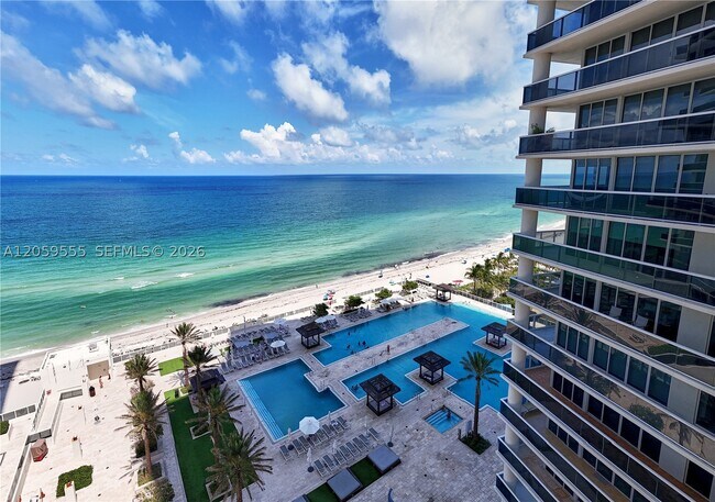 Building Photo - 1830 S Ocean Dr