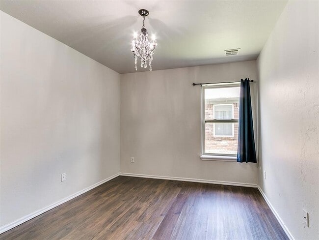 Building Photo - 18100 Calle Way