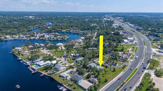 Building Photo - 5352 Cotee River Dr