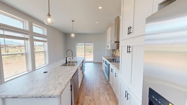 Building Photo - 2070 Starbuck Ln