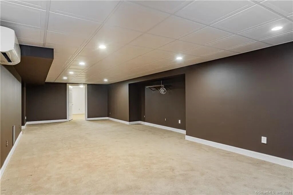 Finished Basement - 6 Wyeth Dr