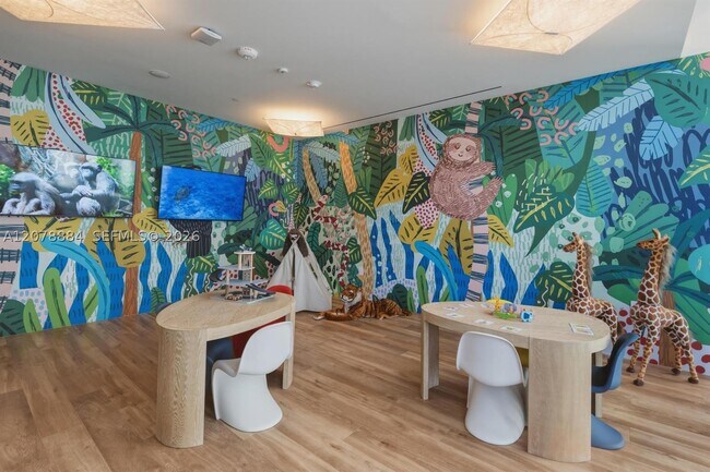 Building Photo - 1400 Biscayne Blvd