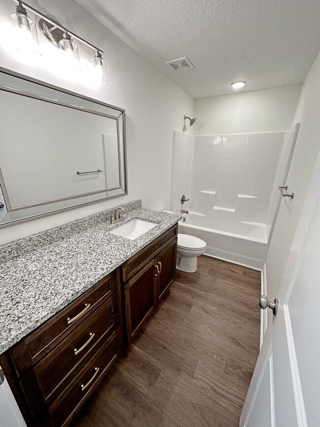 Building Photo - Stunning 4-Bedroom Home with Open Floor Plan & Fenced Backyard!