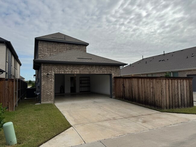 Building Photo - 1508 Rose Willow Wy