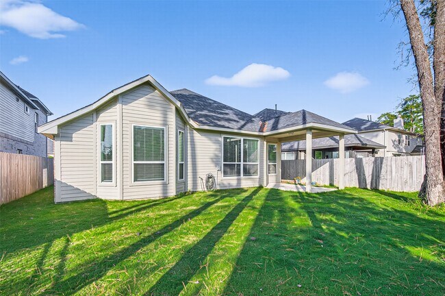 Building Photo - 40519 Goldeneye Pl