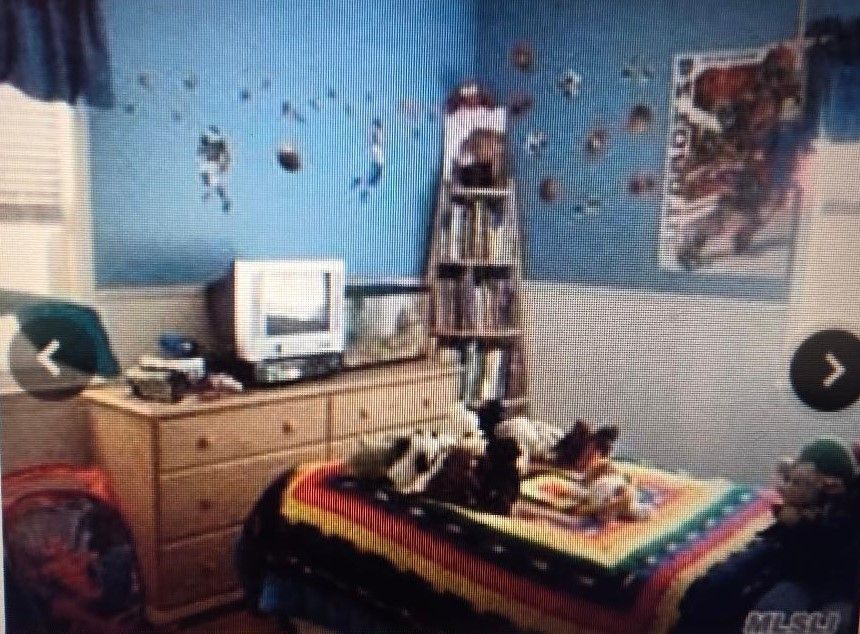 Building Photo - 139 Parkside Ave