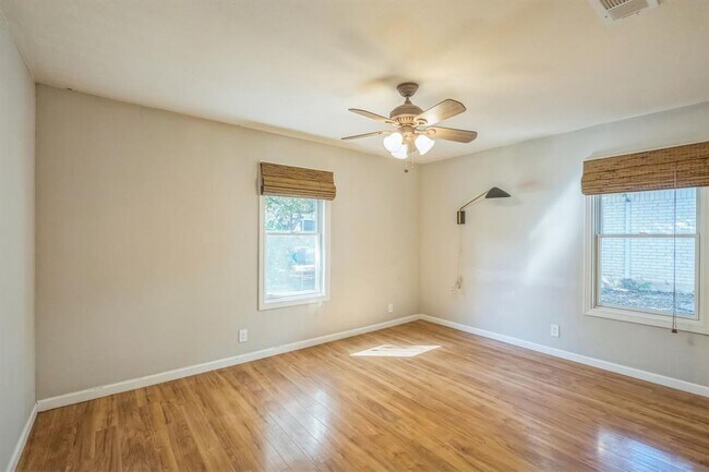 Building Photo - 10010 Quail Hutch Dr