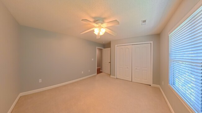 Building Photo - 308 Windsor Forrest Rd