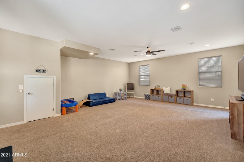 Building Photo - 4164 E Toledo St