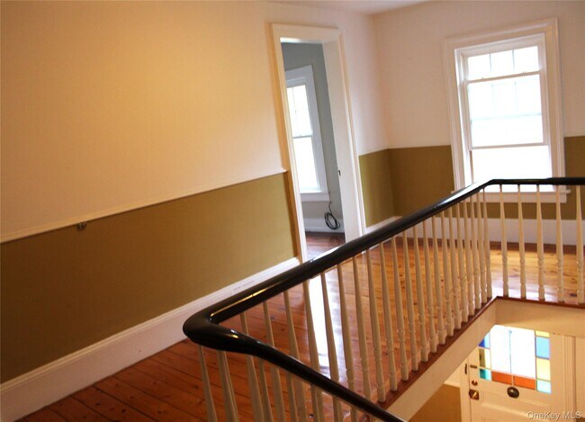 Building Photo - 244 Lippincott Rd