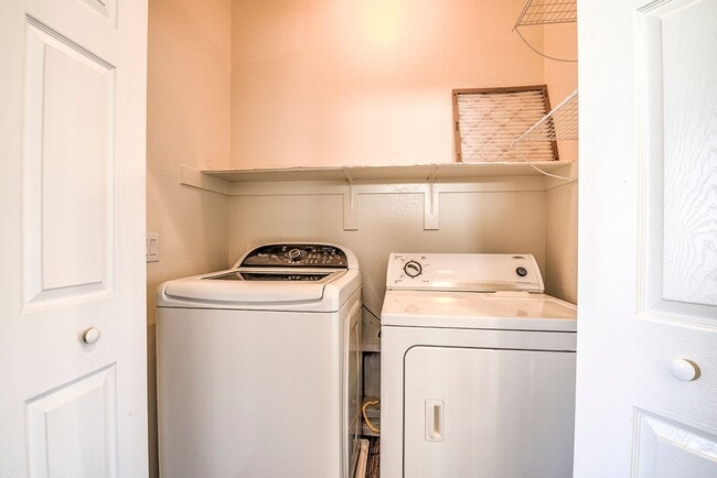 Building Photo - Status: Accepting Applications