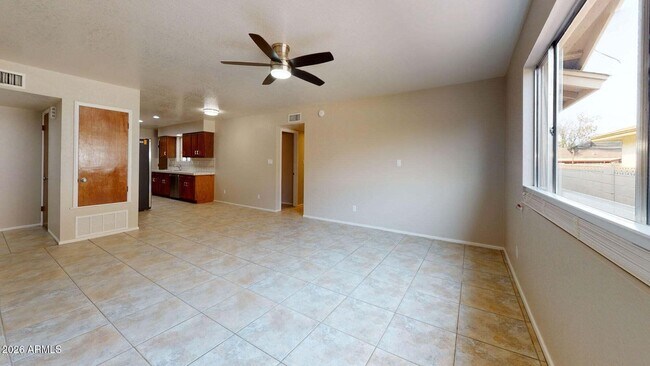 Building Photo - 1330 W 13th St