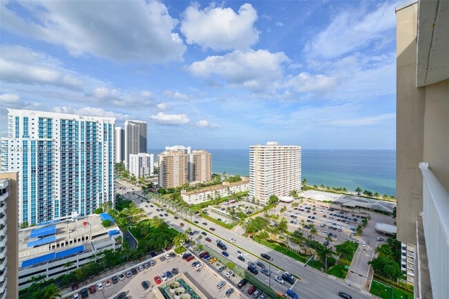 Primary Photo - 1985 S Ocean Dr