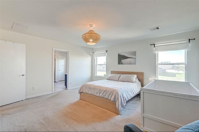 Building Photo - 16330 Oakside Hollow Ln