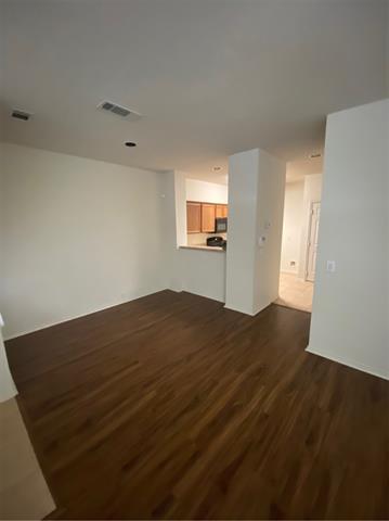 Building Photo - 2734 Hyde Park Dr