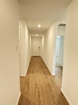 Building Photo - 2013 Paper Birch Pl