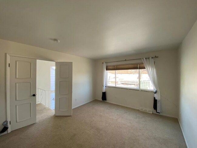 Master Bedroom - 3268 S Oneida Way