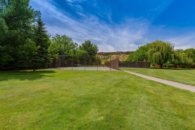 Building Photo - Luxury Condo in SE Boise's most desirable master planned community-Surprise Valley