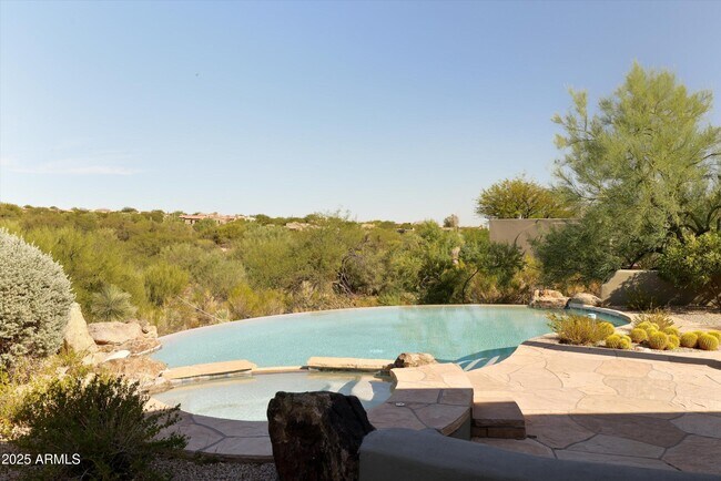 Building Photo - 10418 E Groundcherry Ln