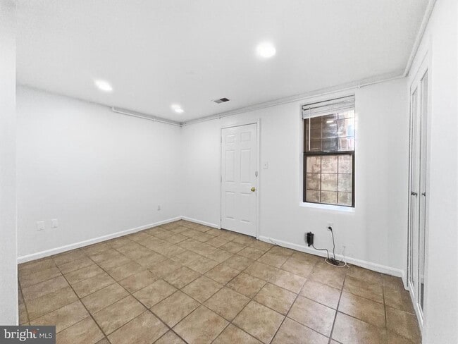 Building Photo - 1813 8th St NW