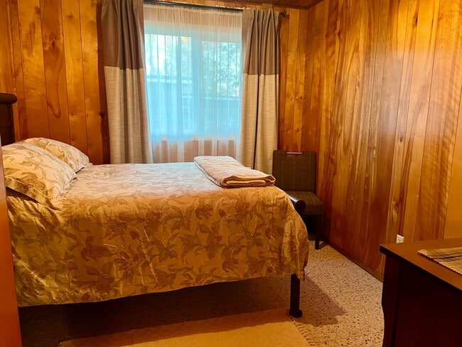 Building Photo - Ranch style one bedroom - Must see to appr...