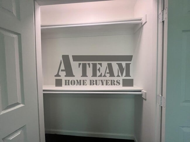 Building Photo - Fully Remodeled 2 Bedroom 2 Bath in Gun Ba...