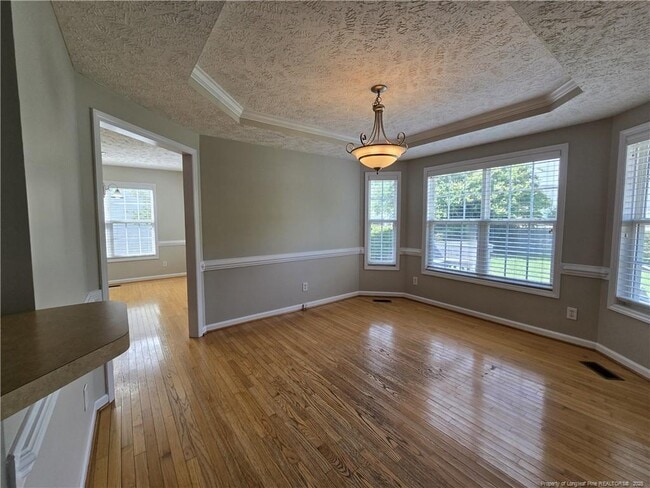 Building Photo - 1019 Canter Ln