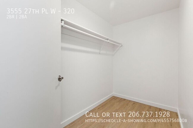Building Photo - 3555 27th Pl W