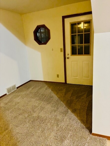 Area of the Living Room - 1220 W Packard St