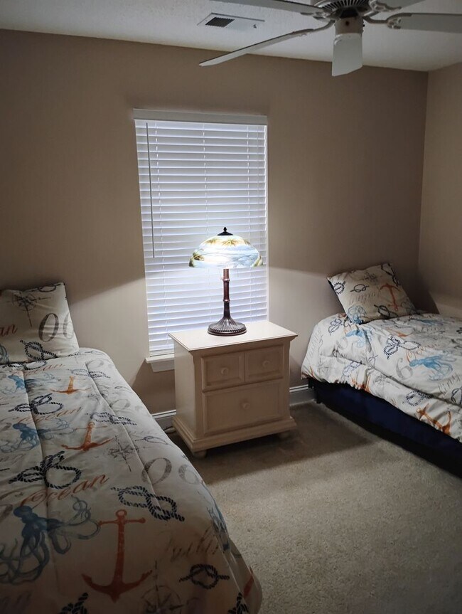 Building Photo - WOODMOOR DRIVE