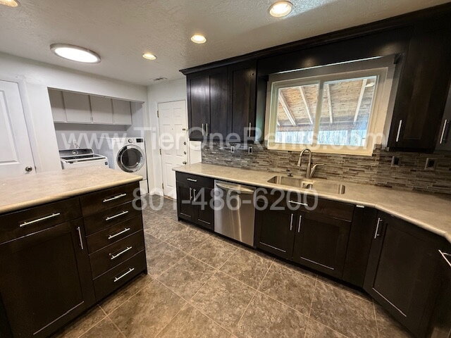 Building Photo - no deposit option available for qualified ...