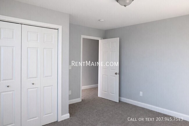 Building Photo - 221 Water St