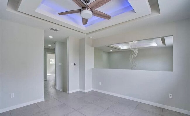 Building Photo - 1822 Sunset Dr