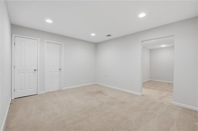 Building Photo - 620 Brook Landing Ct