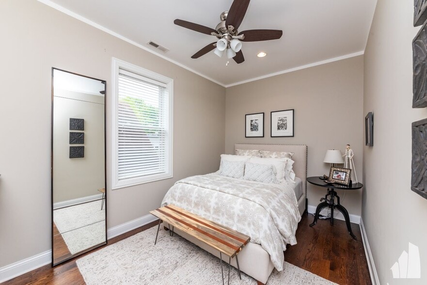 Building Photo - 839 Lyman Ave